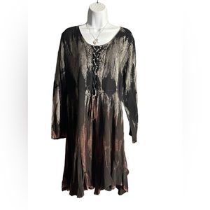 NWT.  S/M Tunic by Sacred Threads CLGY 01 221885